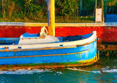 eski ahşap kargo gemisi