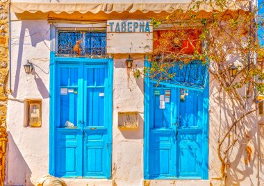 Güzel eski taverna