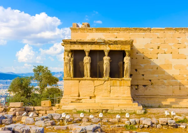 Świątynia Erechtheion w skale Akropol — Zdjęcie stockowe