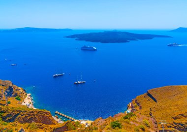 Volkan ve deniz görüntülemek