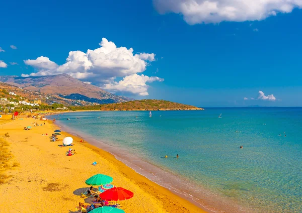 Piękna plaża Aghios Petros — Zdjęcie stockowe