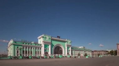 Novosibirsk, Rusya, zaman atlamalı (hiper hızlandırılmış tren istasyonu)