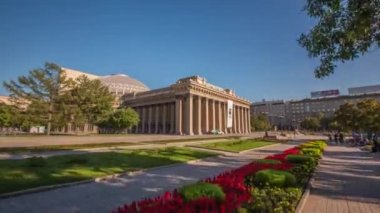 Güneşli bir gün, Rusya, zaman atlamalı (hiper sukut Novosibirsk Opera Evi)