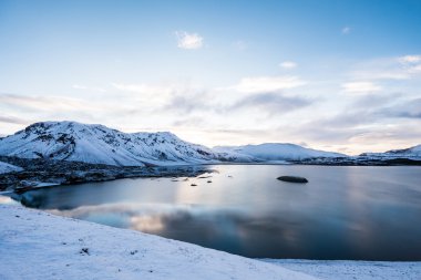 Yayla İzlanda Mavi Göl