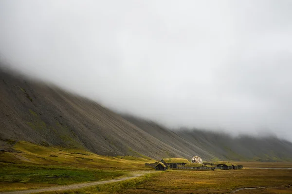 Tradiční vesnice skyfall viking — Stock fotografie