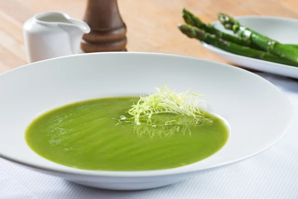 Zuppa di crema di asparagi per menu — Foto Stock