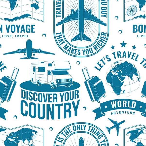 Travel seamless pattern or background with design element. Seamless scene with travel inspiration quotes, globe, airplane, suitcase, cocktail silhouette Vector illustration. Motivation for traveling — Stockvektor