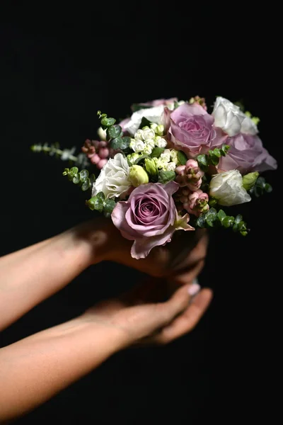 Buquê romântico de rosas . — Fotografia de Stock