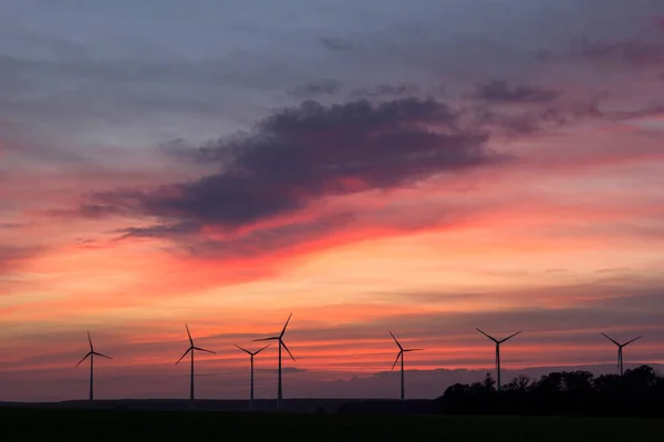 Turbinas Vento Campo Alemanha Durante Pôr Sol Uma Turbina Eólica — Fotografia de Stock