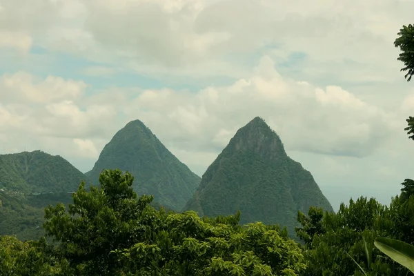 Twin Peaks in St. Lucia — Stock Photo, Image