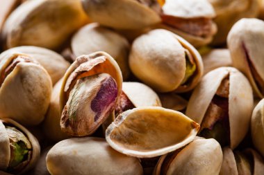 Antep fıstığı kabuk. 