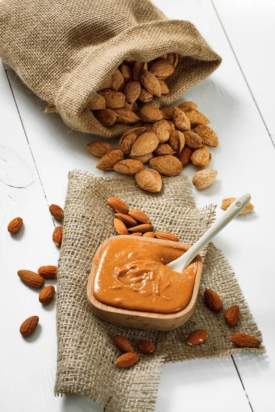 Mentega almond buatan sendiri . — Stok Foto