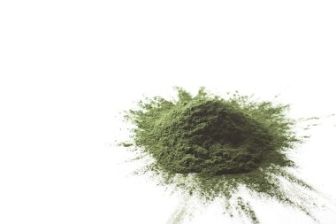Spirulina ham toz yığını