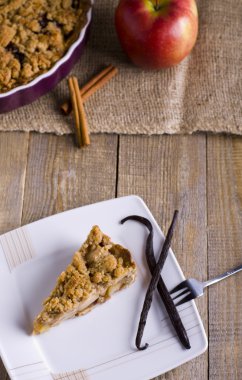 Elmalı pasta kek ile.