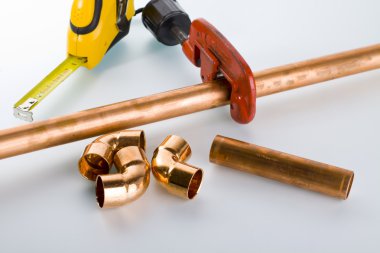 Bakır boru ekleme parçaları ve boru