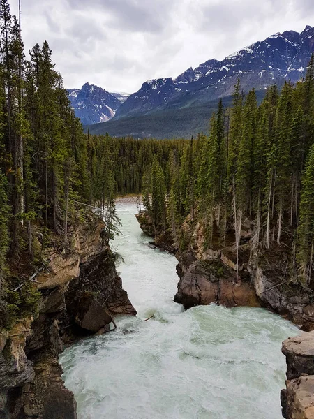 Sunwapta Cae Alberta Canadá Nadie —  Fotos de Stock