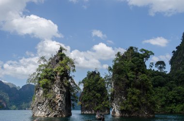 Ratchaprapha Barajı Khao Sok Milli Parkı, Sura, suda Adası