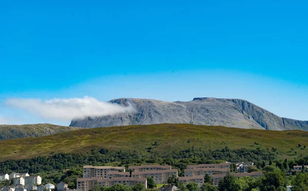 Ben Nevis Loch Linnhe Nyári Napsütésben — Stock Fotó