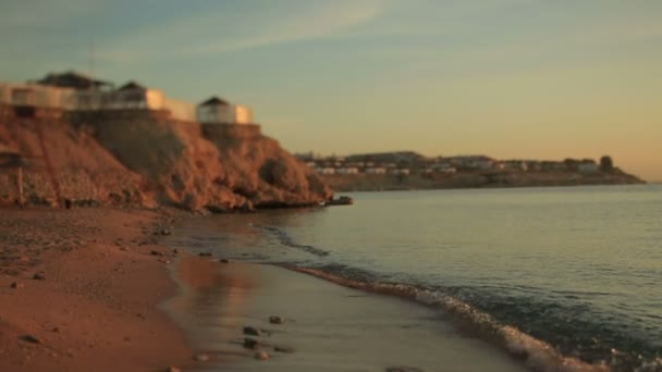 Belle plage égyptienne au coucher du soleil — Video