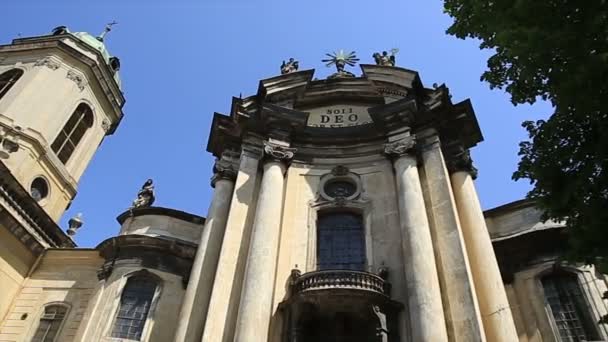 La iglesia barroca de San Ignacio de Loyola en el Campus Martius timelapse hiperlapso en Roma, Italia — Vídeo de stock