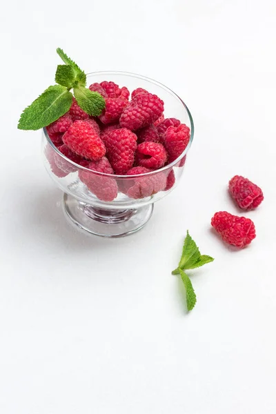 Raspberries Glass Bowl Mint Leaves White Background Copy Space Top — Stock Photo, Image