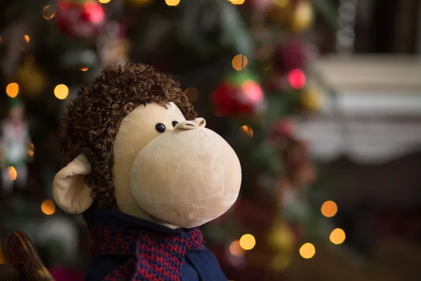 Παιχνίδι μαϊμού στο τις διακοσμήσεις Χριστουγέννων — Φωτογραφία Αρχείου