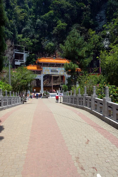 Sam Poh Tong Cave Tempel, Maleisië — Stockfoto