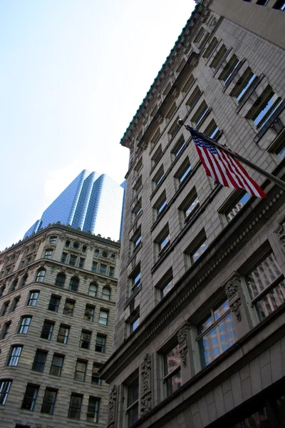 Εμπορικό κτίριο και στον ορίζοντα στο κέντρο της πόλης Βοστώνη — Φωτογραφία Αρχείου