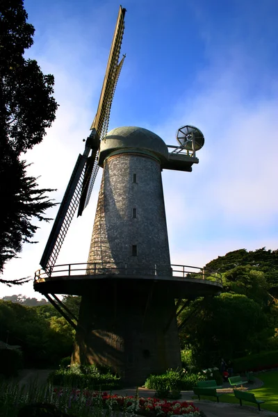 North wiatrak, Golden Gate Park, San Francisco — Zdjęcie stockowe