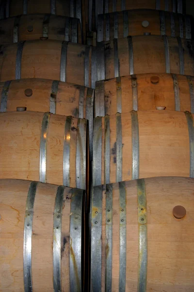 Intérieur d'une cave à vin en Alameda, Californie — Photo