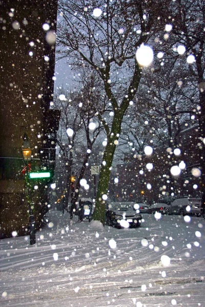 Stock bild av en snöande vinter vid Boston, massachusetts, usa — Stockfoto