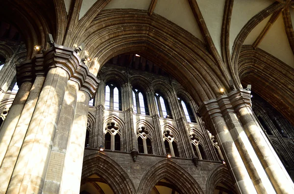 Glasgower kathedrale aka high kirk of glasgow oder st kentigern oder st mungo — Stockfoto