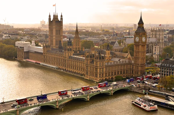 Big ben e casas do parlamento, Londres, Reino Unido — Fotografia de Stock