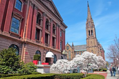 Back Bay ve komşu Beacon Hill Boston'ın en lüks ve arzu edilen mahalle olarak kabul edilir