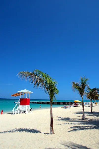 Doctor's grot Beach Club, Montego Bay, Jamaica — Stockfoto