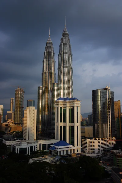 Petronas twin towers w kuala lumpur, Malezja. — Zdjęcie stockowe