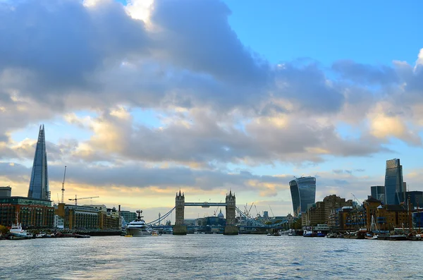 Imagem stock de River Thames, Londres, Reino Unido — Fotografia de Stock