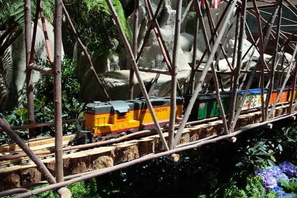 Miniaturowy model lokomotywy — Zdjęcie stockowe