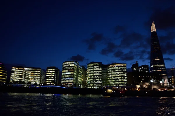 Archivbild der Themse, London, Großbritannien — Stockfoto