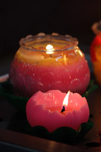 Свічки з м'яким фоном — стокове фото