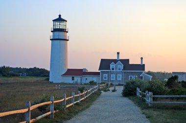 Yarış nokta ışık Cape Cod, Massachusetts tarihi bir deniz feneri olduğunu