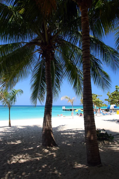 Doktor jeskyně Beach, Montego Bay, Jamajka — Stock fotografie