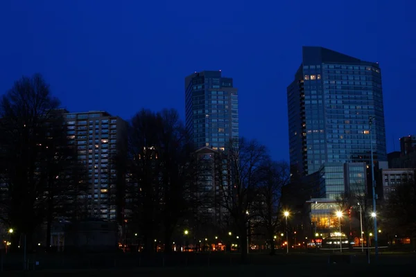 Bina ve Boston şehir merkezinde manzarası — Stok fotoğraf