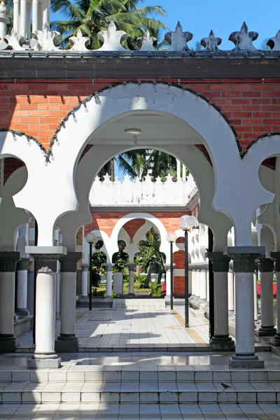 Mezquita histórica, Masjid Jamek en Kuala Lumpur, Malasia — Foto de Stock