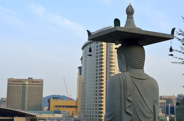 Tempio buddista di Bongeunsa a Seoul, Corea del Sud — Foto Stock