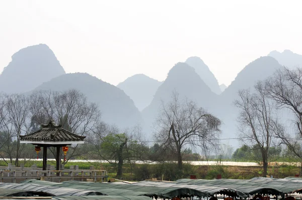 Landschaft in Yangshuo Guilin, China — Stockfoto