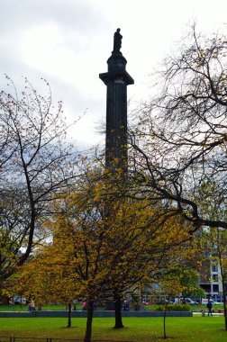 Edinburgh, İskoçya, U