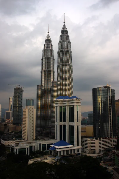 Petronas Twin Towers a Kuala Lumpur, Malesia . — Foto Stock