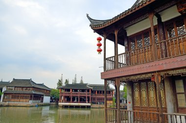 eski köy tarafından nehirde tekne ile shanghai