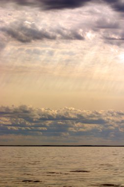 Denizde gün batımı